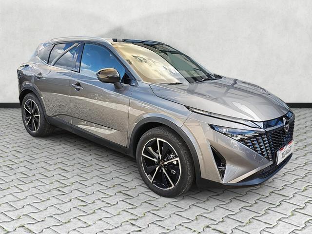 Nissan Qashqai - 1.3DIG-T X-Tronic 4WD Tekna HUD Pano AHK