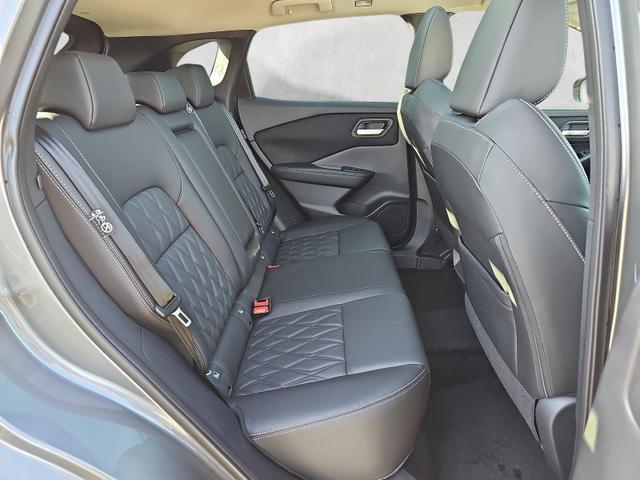 Nissan Qashqai Tekna+ 1.3 X-Tronic Premium 20Zoll Leder 