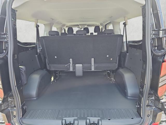 Ford Transit Custom 320 L2 FWD Trend Kombi Autom. 9-Si. AHK 
