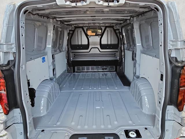 Volkswagen T7 Kastenwagen 2.0 TDI 110 kW 4MO KR Kasten 4Motion Automatik / AHK 