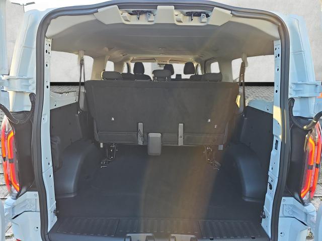 Ford E-Transit Custom E 340 L2 RWD Trend Kombi L2H1 9Sitz. AHK 