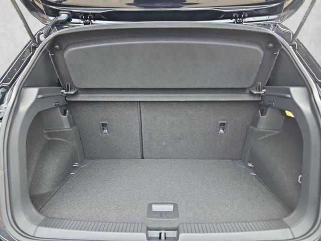 Volkswagen T-Cross 1.0 TSI 85 kW R-Line DSG Black Style / Navi 
