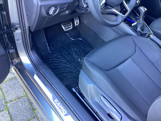 Beispielbilder, ggf. teilweise mit Mehr- oder Minderausstattung