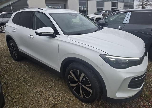 Beispielbilder, ggf. teilweise mit Sonderausstattung