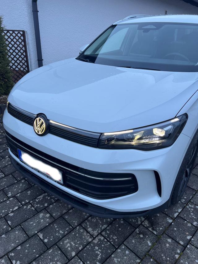 Beispielbilder, ggf. teilweise mit Mehr- oder Minderausstattung