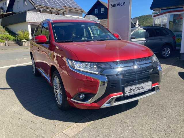 Mitsubishi Outlander Plug-in Hybrid BASIS 2.4 4WD AHK 