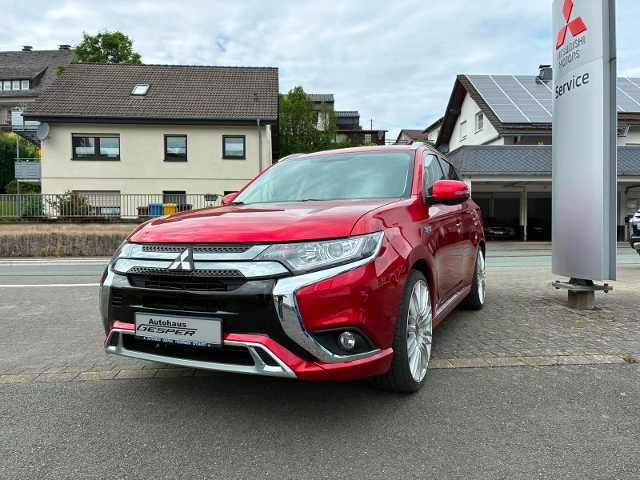 Mitsubishi Outlander - Plug-in Hybrid BASIS 2.4 4WD AHK Unikat
