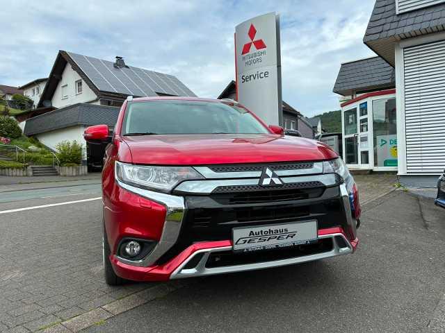 Mitsubishi Outlander Plug-in Hybrid BASIS 2.4 4WD AHK Unikat 