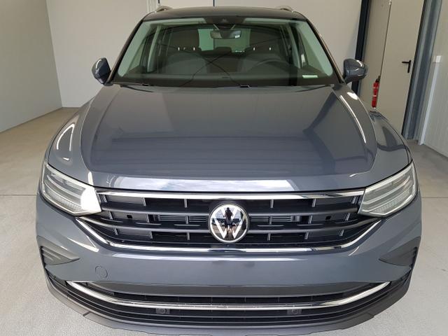 Volkswagen Tiguan - LIFE Navi+AHK+Kamera+GVL