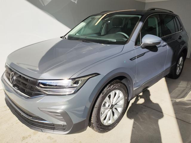 Volkswagen Tiguan - LIFE Winterpaket+AHK+Kamera+Navi