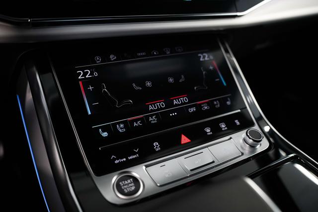 Audi Q7 S line Matrix+HUD+Sitzbelüftung+StHz 