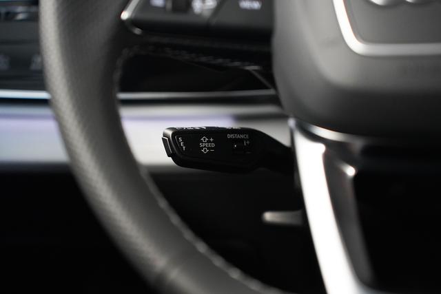 Audi Q7 S line Matrix+HUD+Sitzbelüftung+StHz 