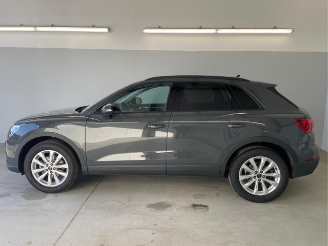 Audi / Q3 / / / / 