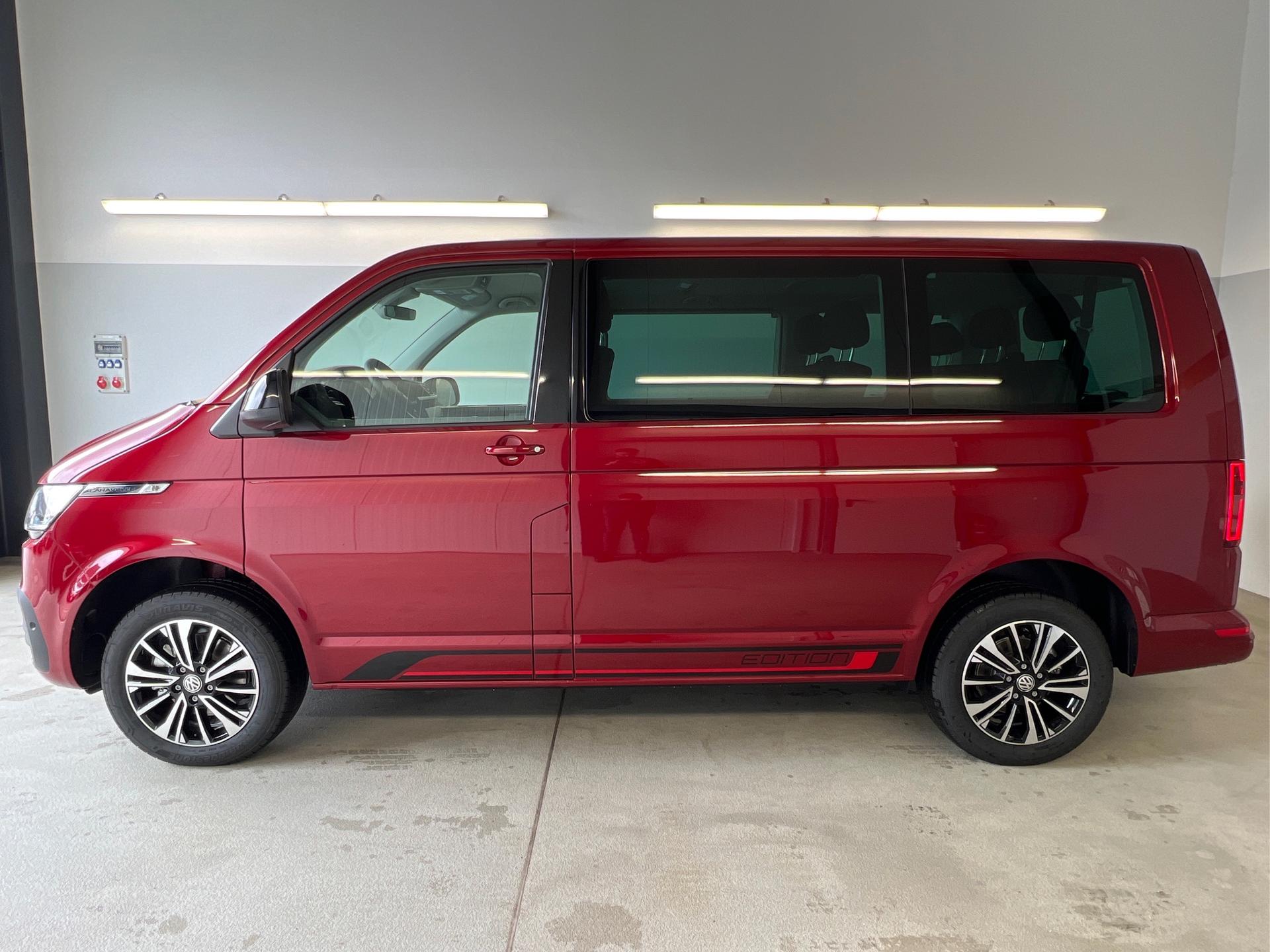 Volkswagen / T6.1 Caravelle / Rot /  /  / WLTP 2.0 TDI DSG SCR 4Motion BMT 110kW / 150PS
