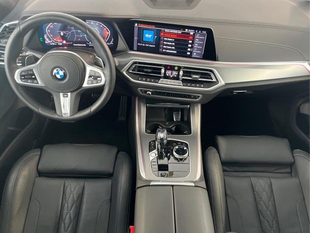 BMW / X5 / Weiß / / / M Sport+Pano+Sitzbelüftung
