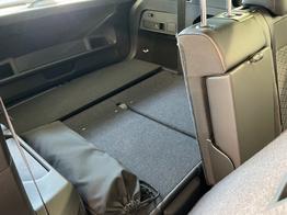 Seat / Tarraco / Weiß /  /  / 245PS DSG 4Drive 7Sitze+AHK+Pano