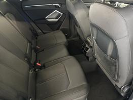 Audi Q3 40 TDI quattro AHK+ACC+Navi+Kamera+Alu18 
