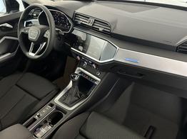 Audi Q3 40 TDI quattro AHK+ACC+Navi+Kamera+Alu18 