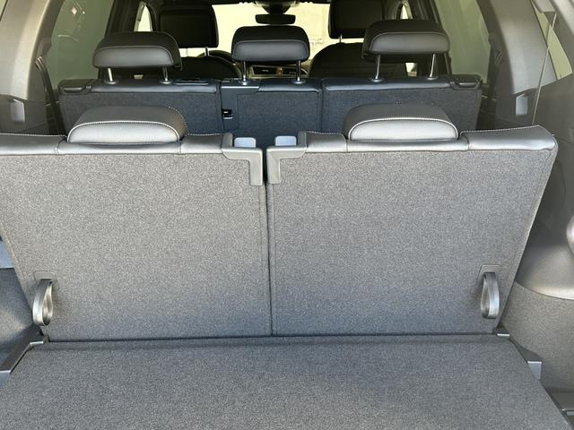 Volkswagen Tiguan Allspace R-Line DSG 4Motion AHK+7 Sitzer 