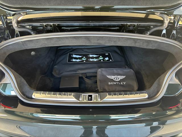 Bentley Continental Speed W12 Naim+CarbonCeramic+Night+22+MidnightEmerald 