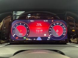 Volkswagen Golf GTI DSG AHK+IQ.Light+Drive+Black+Harman+Alu19+HUD+Navi+Pano+Keyless 