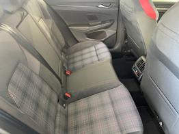 Volkswagen Golf GTI DSG AHK+IQ.Light+Drive+Black+Harman+Alu19+HUD+Navi+Pano+Keyless 