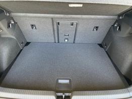 Volkswagen Golf GTI DSG AHK+IQ.Light+Drive+Black+Harman+Alu19+HUD+Navi+Pano+Keyless 