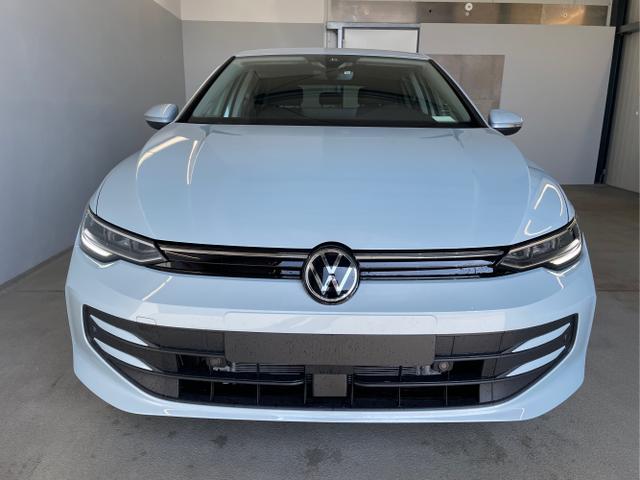 Volkswagen / Golf / Blau / / / 150PS AHK+Navi+Kamera