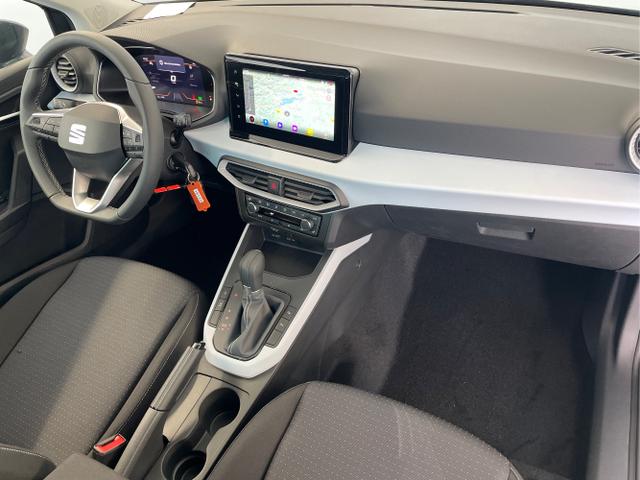 Seat / Arona / Grau / / / 115PS DSG AHK+Kamera+Navi