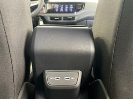 Volkswagen Taigo R-Line 1.0 TSI DSG AHK+NaviPro+IQ.Light+Drive+Alu18+Sitzheiz 