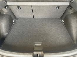 Volkswagen Taigo R-Line 1.0 TSI DSG AHK+NaviPro+IQ.Light+Drive+Alu18+Sitzheiz 