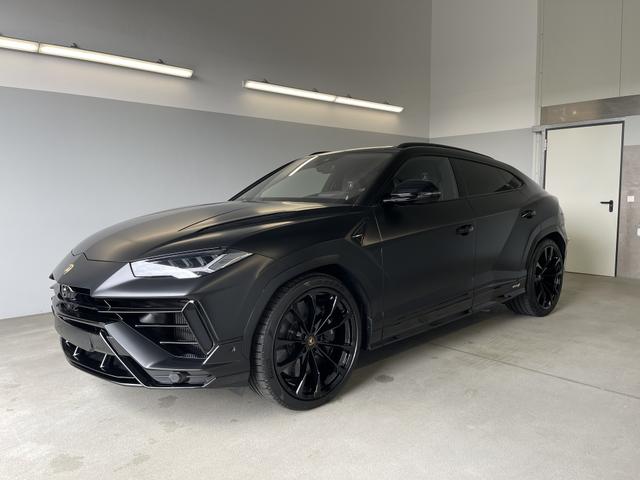 EU-Reimport (Lager) Lamborghini Urus - S Akrapovic Nachtsicht Sitzbelüftung