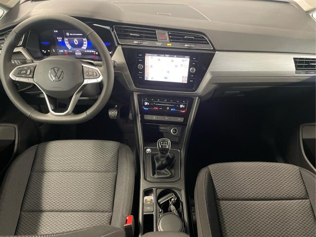 Volkswagen / Touran / Schwarz / / / 150PS IQ.Light+7 Sitze+Kessy