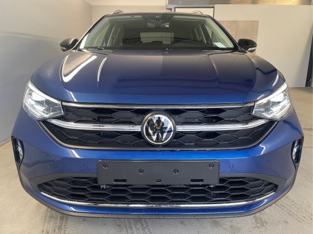 Volkswagen / Taigo / Blau / / / 115PS DSG AHK+Navi+Kamera