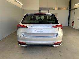 Skoda Scala Facelift 115PS DSG AHK+Carplay+Sitzheizung+LED 