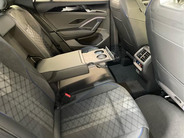 Volkswagen / Tiguan / Weiß / / / 193PS TDI AHK+Navi+Travel Assist