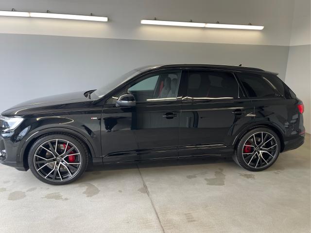 Audi / Q7 / Schwarz / / / 50 TDI S-Line B&O Advanced