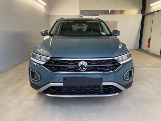 Volkswagen / T-Roc / Blau / / / 150PS AHK+Kessy+Kamera