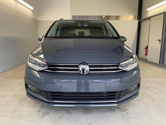 Volkswagen / Touran / Grau / / / 150PS DSG 7 Sitze+Travel Assist