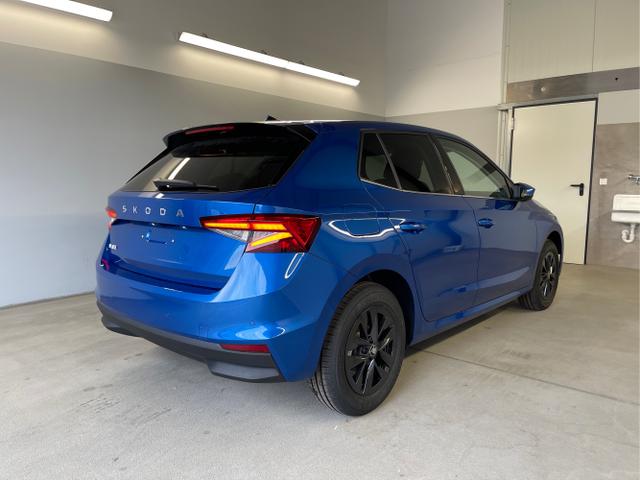 Skoda / Fabia / Blau / / / 115PS DSG Kamera+Kessy