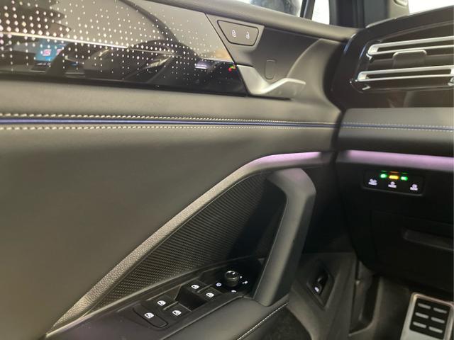 Volkswagen / Tiguan / Schwarz / / / 193PS TDI IQ.Light+IQ.Drive+AHK