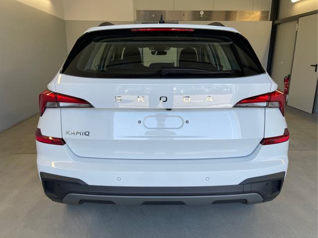 Skoda / KAMIQ / Weiß / / / 115PS AHK+Kessy