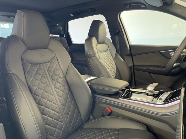 Audi / Q7 / Schwarz / / / 50 TDI Fahrwerkspaket+Standheizung