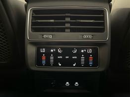 Audi Q7 Facelift S line 50 TDI Allradlenk.+Standhzg. 
