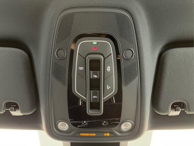 Audi / Q7 / Schwarz / / / 50 TDI Fahrwerkspaket+Standheizung