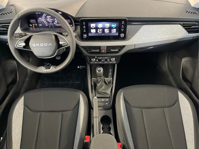 Skoda / KAMIQ / Grau / / / 115PS AHK+Kessy