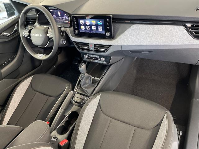 Skoda / KAMIQ / Grau / / / 115PS AHK+Kessy
