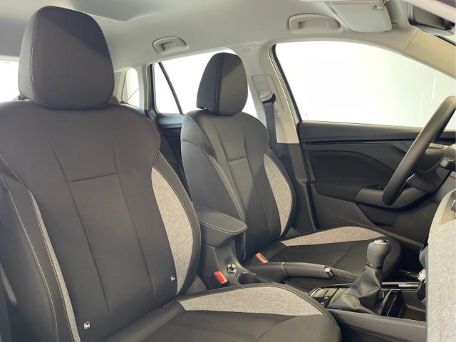 Skoda / KAMIQ / Grau / / / 115PS AHK+Kessy
