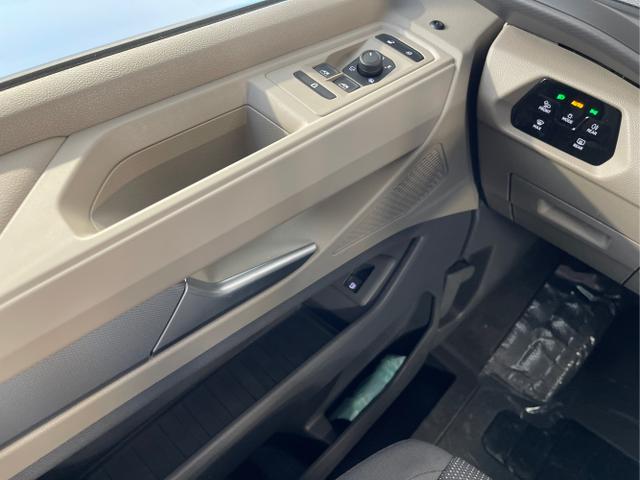 Volkswagen / T7 California / / / / eHybrid DSG 4Motion AHK+Matrix