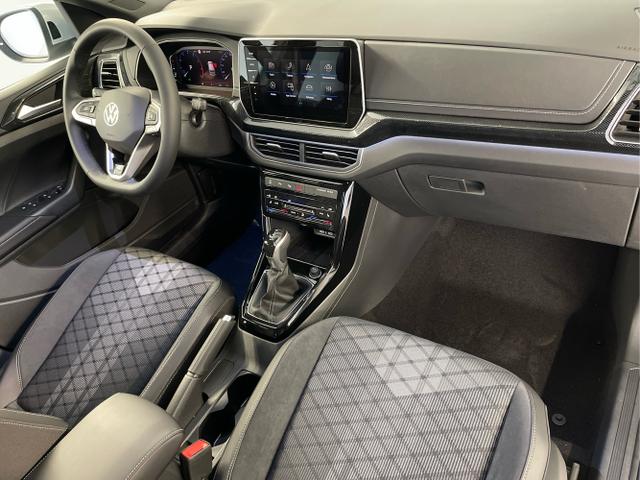 Volkswagen / T-Cross / Silber / / / 150PS Navi+AHK
